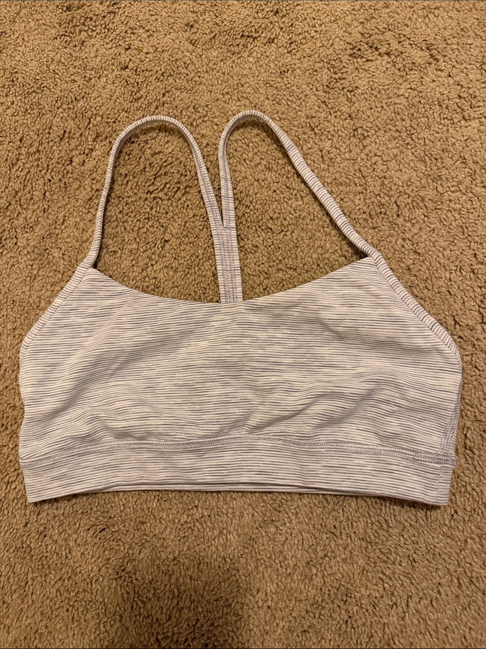 Lululemon sports bra